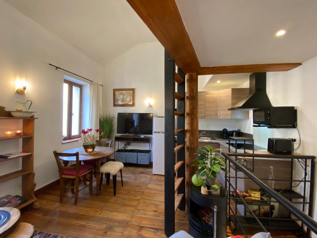 Duplex Cosy Au Coeur De Barcelonnette Apartment Bagian luar foto